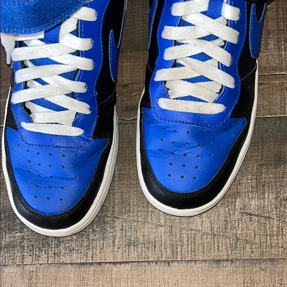 Nike Kids Black and Blue Sneakers - Picture 3 of 7